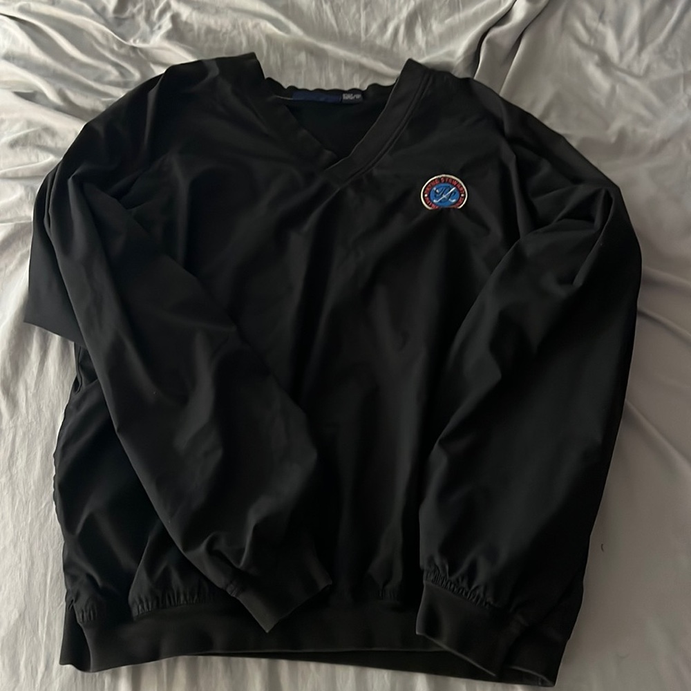 v neck sweatshirt